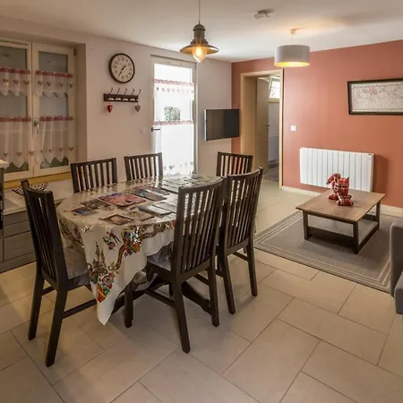 Apartment Avec Terrasse 